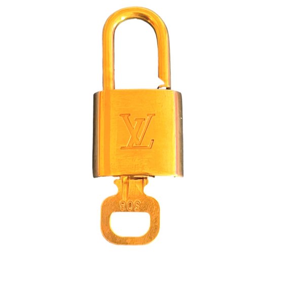 Small Brass Louis Vuitton Lock and Key Set. - Picture 7 of 10